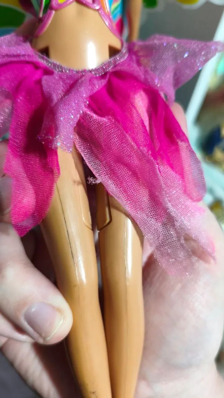 Boneca Barbie e a Magia do arco íris Elina  - Foto 5