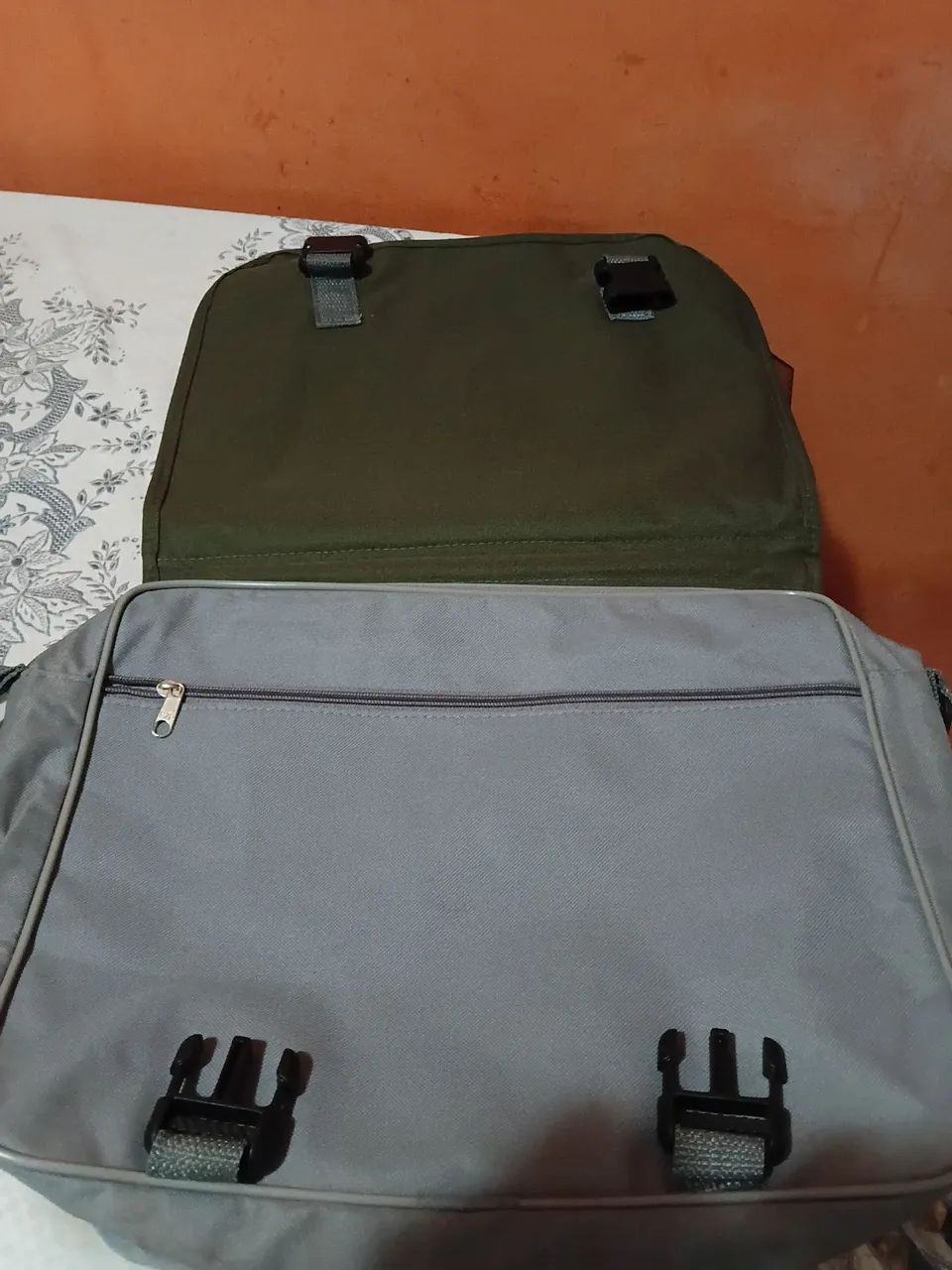 Bolsa UFF.  - Foto 3