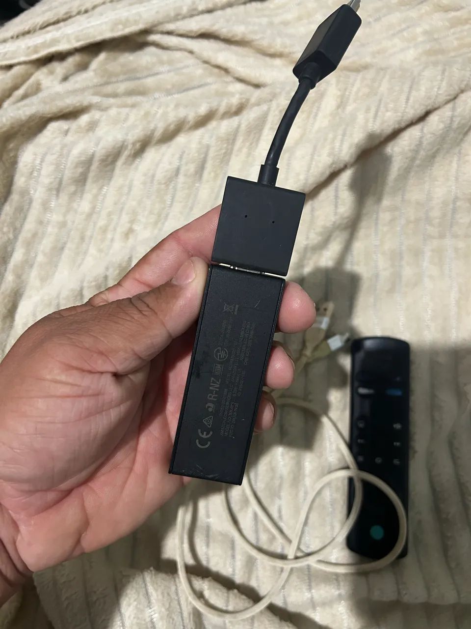 Fire TV Stick Amazon com controle e acessórios - Foto 3