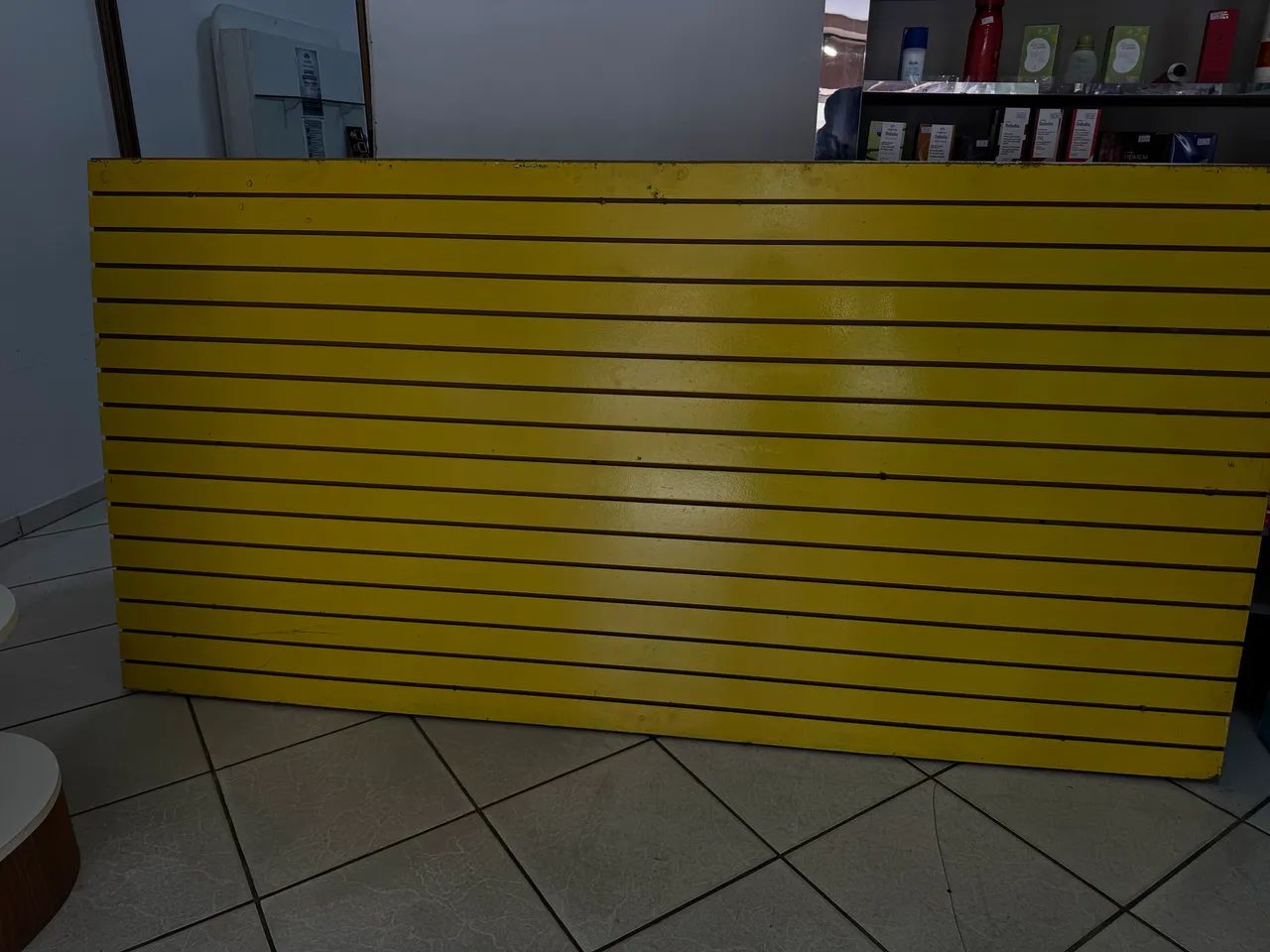 Painel canaletado