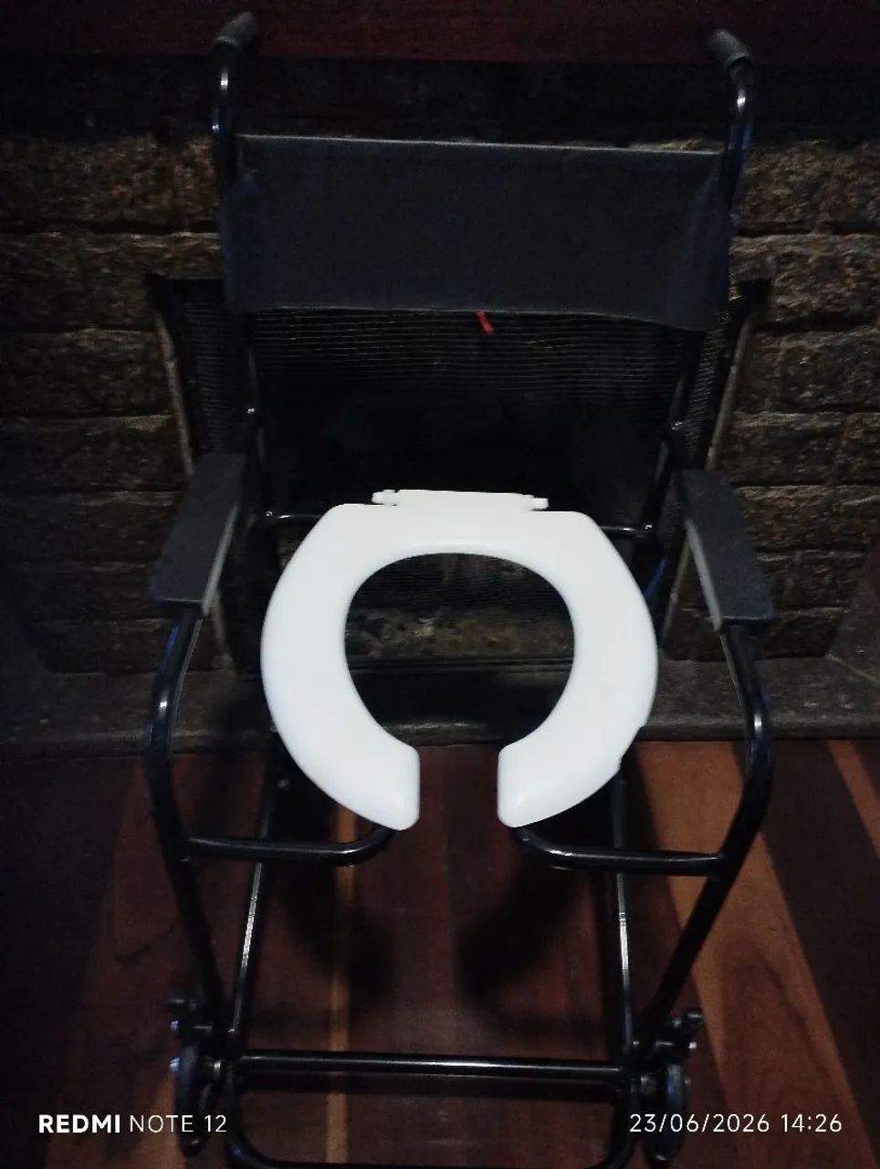 Cadeira Higiênica Prolife - Foto 2