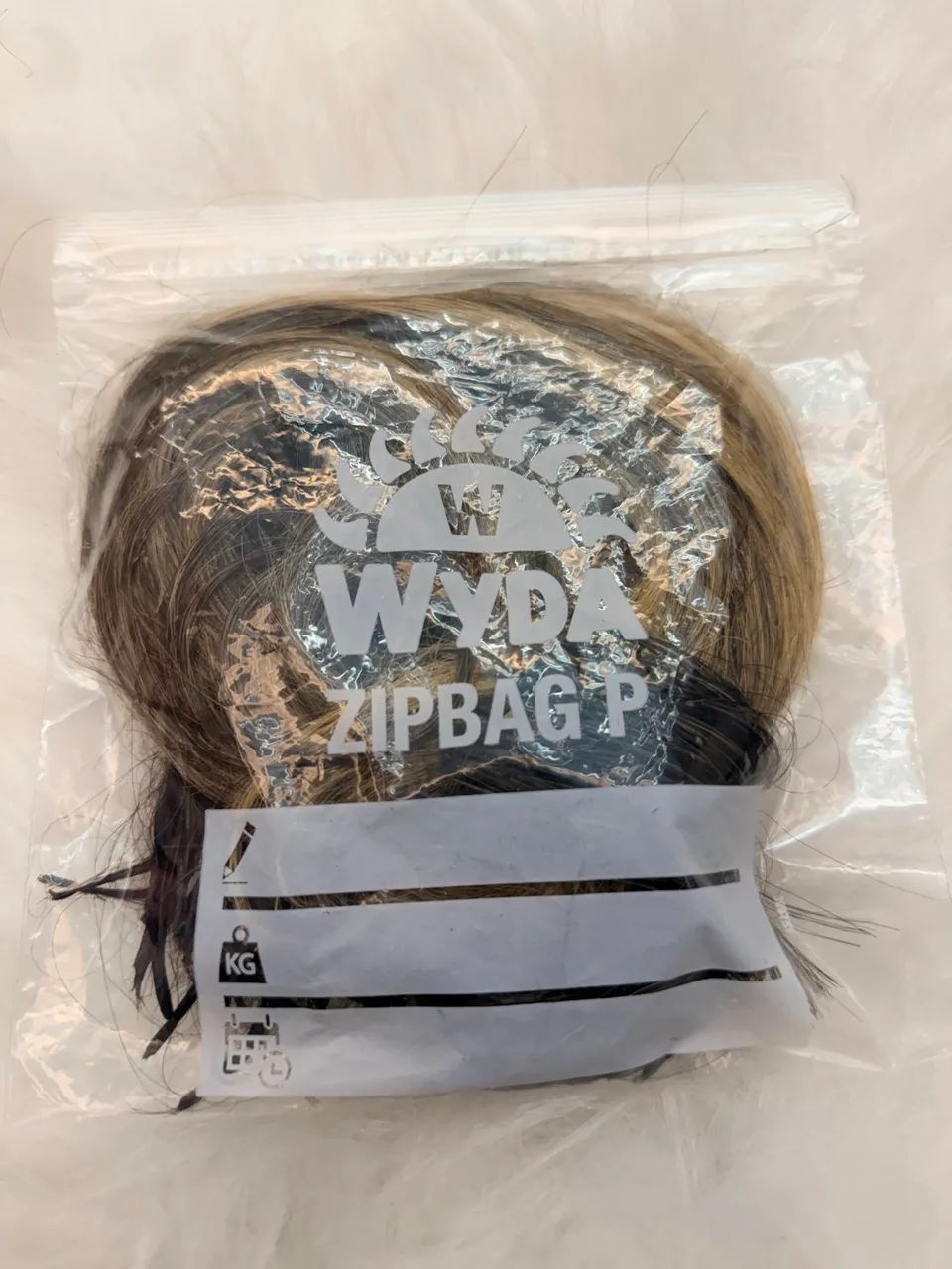 Vendo cabelo de luxo loiro 40cm - Foto 3