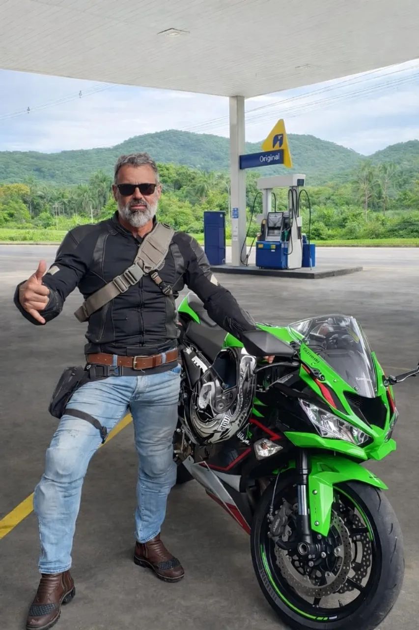 ✨ちょろ✨ Kawasaki Zx-6r 636cc 2022 - 1472620029 | OLX