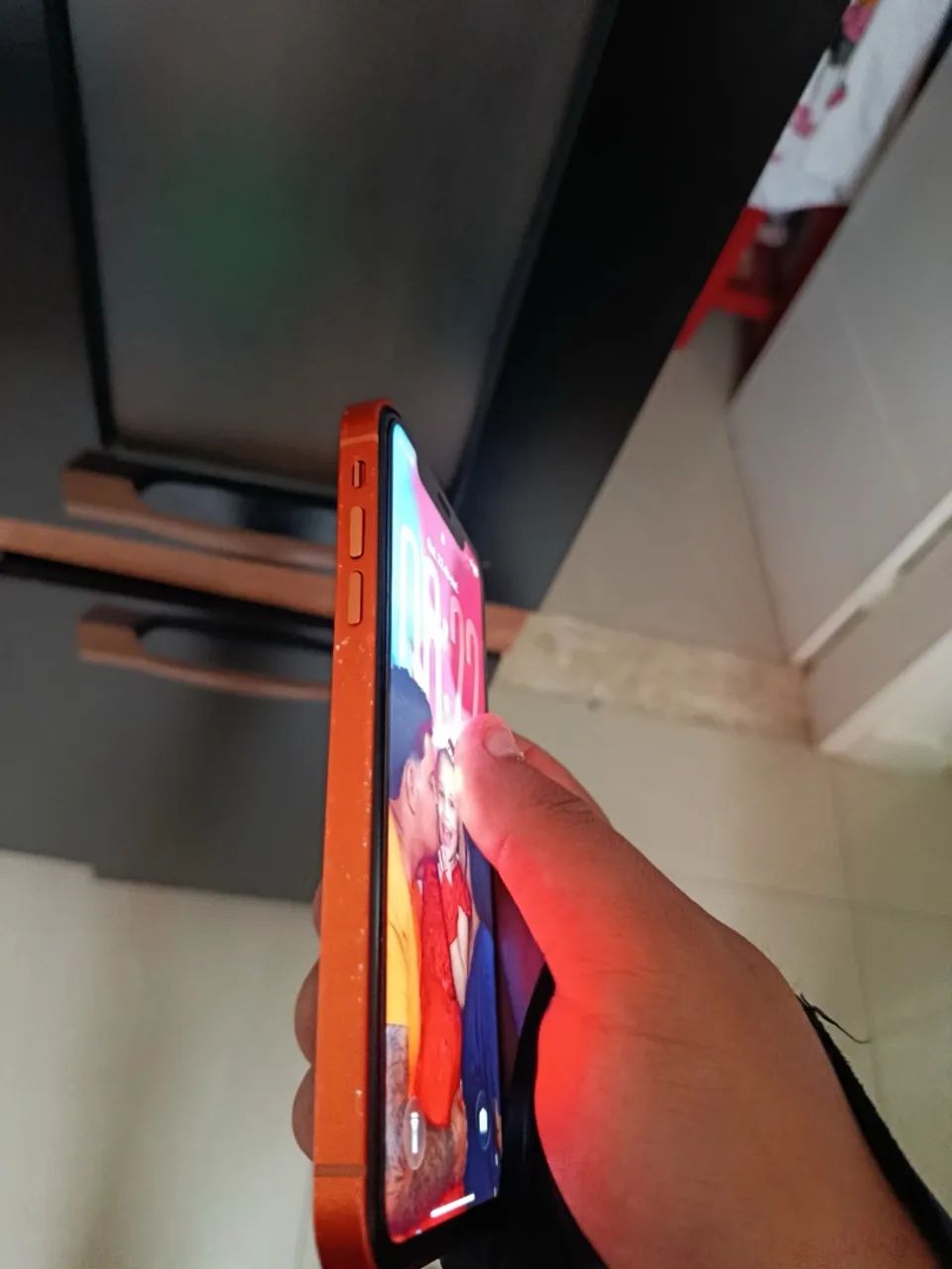 iphone 11 com a carcaça do 17 pro 256gb - Foto 4