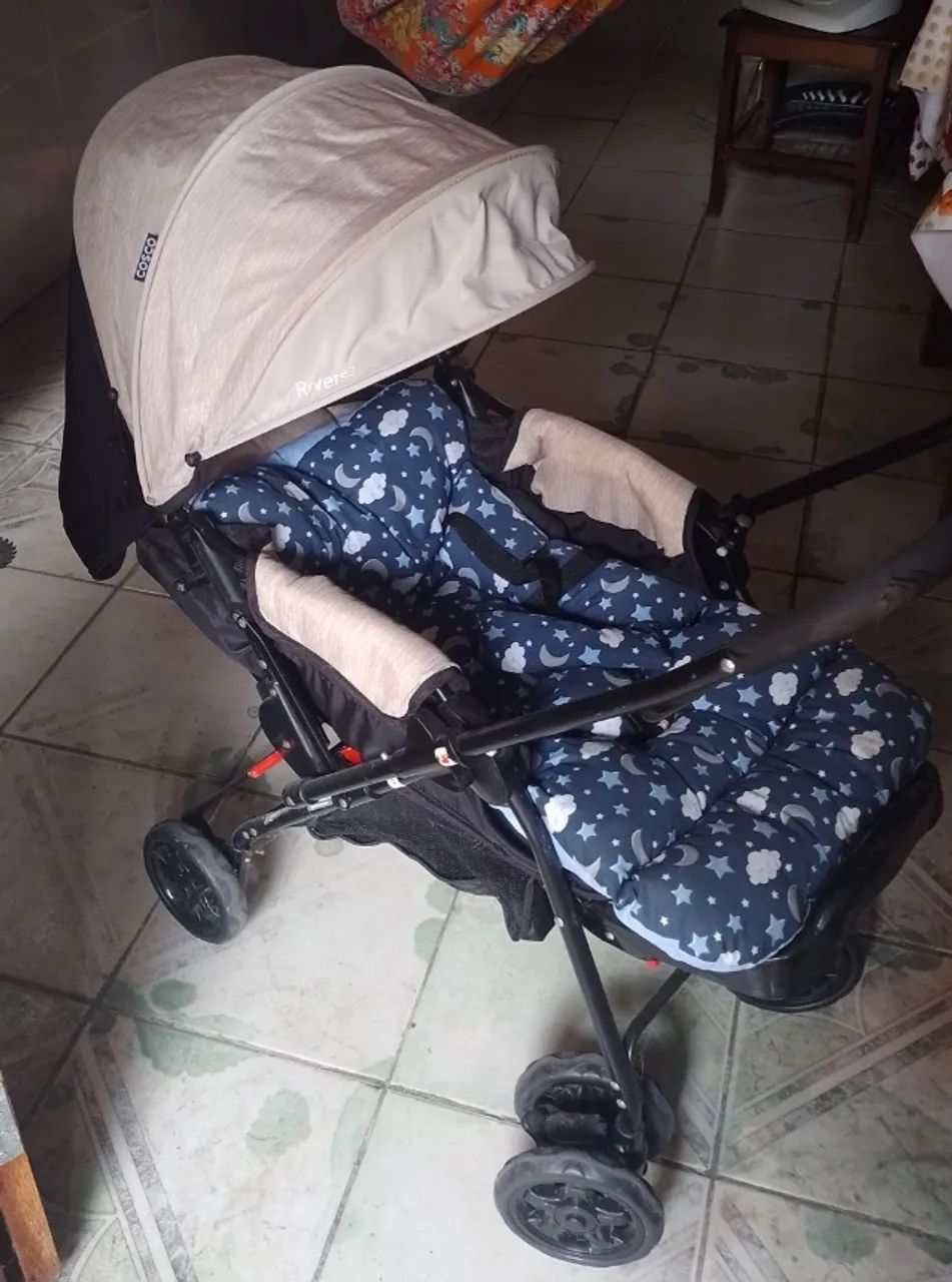 Carrinho de bebê + acolchoado