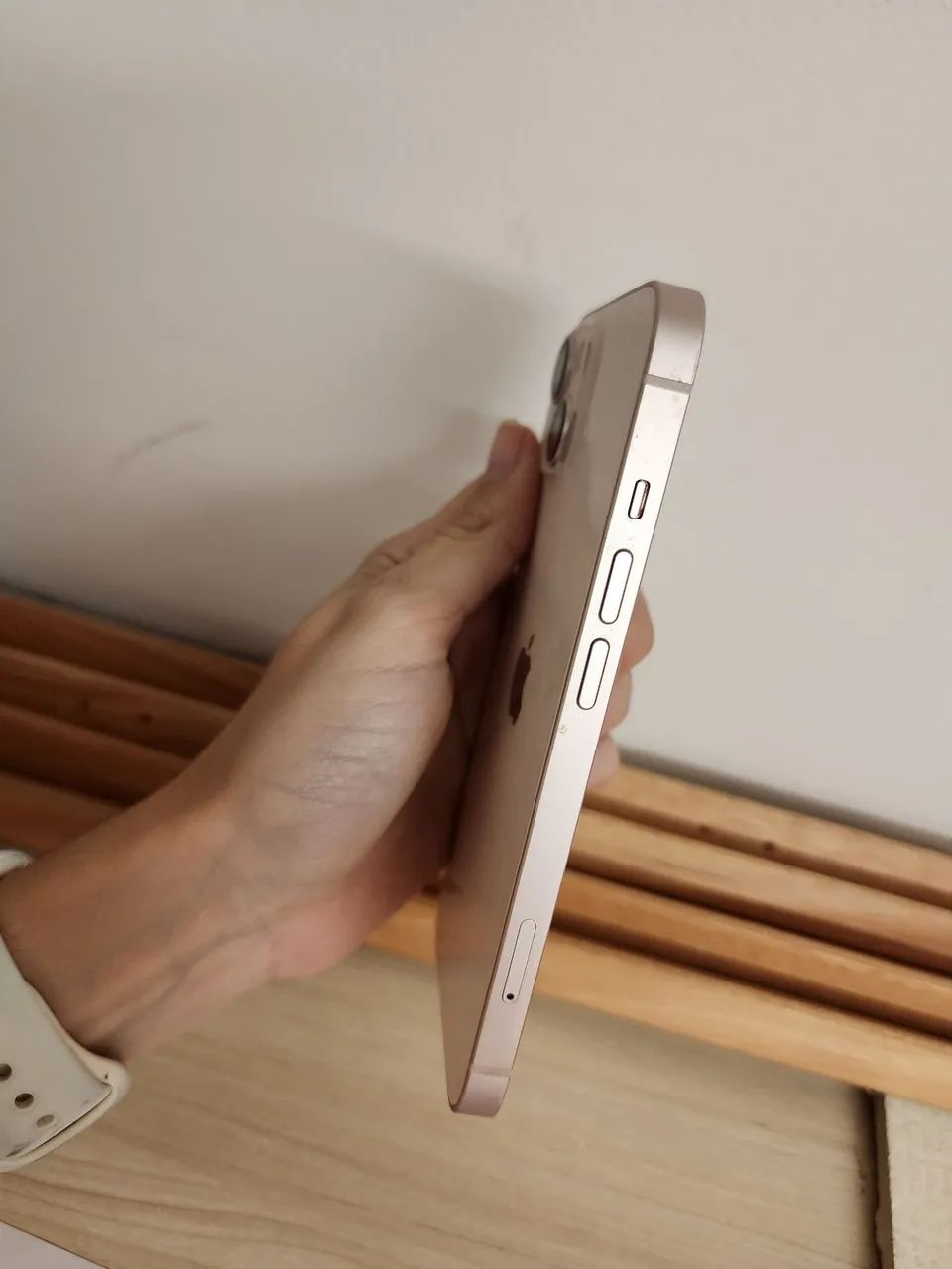 Iphone 13 rosa 128 75%bateria - Foto 3
