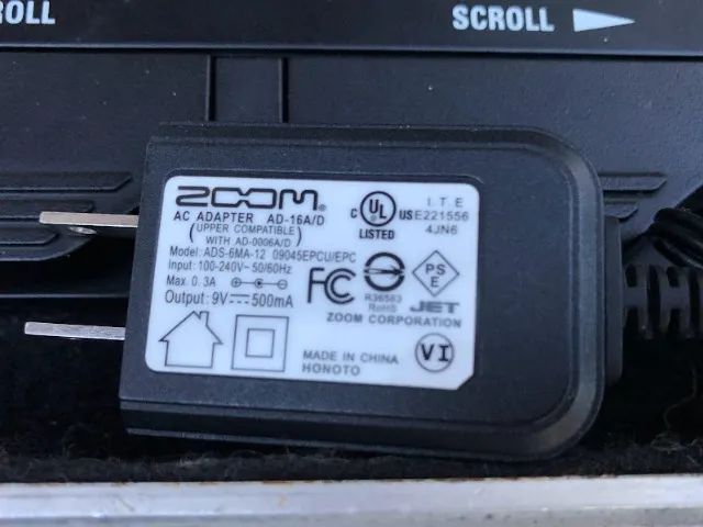 Pedaleira Zoom G5n c/Hardcase parcelo no Olxpay/ML avalio troca