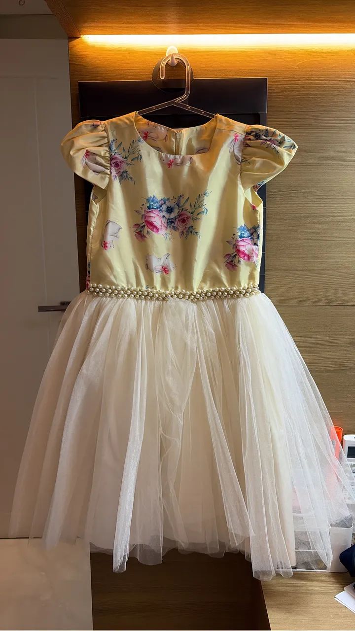 Vestidos infantis em perfeito estado  - Foto 3