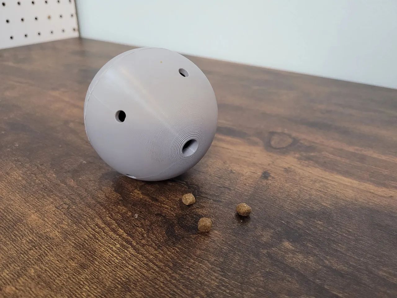 Brinquedo Interativo para Gatos - Bola de Ração - Foto 3