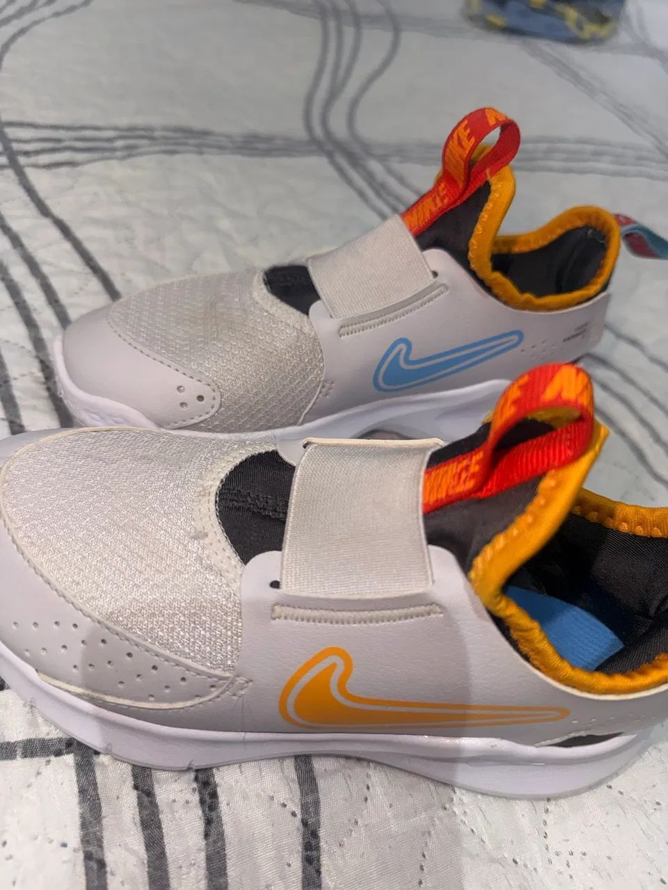 SAPATO NIKE ORIGINAL NUMERAÇÃO 29 - Foto 4