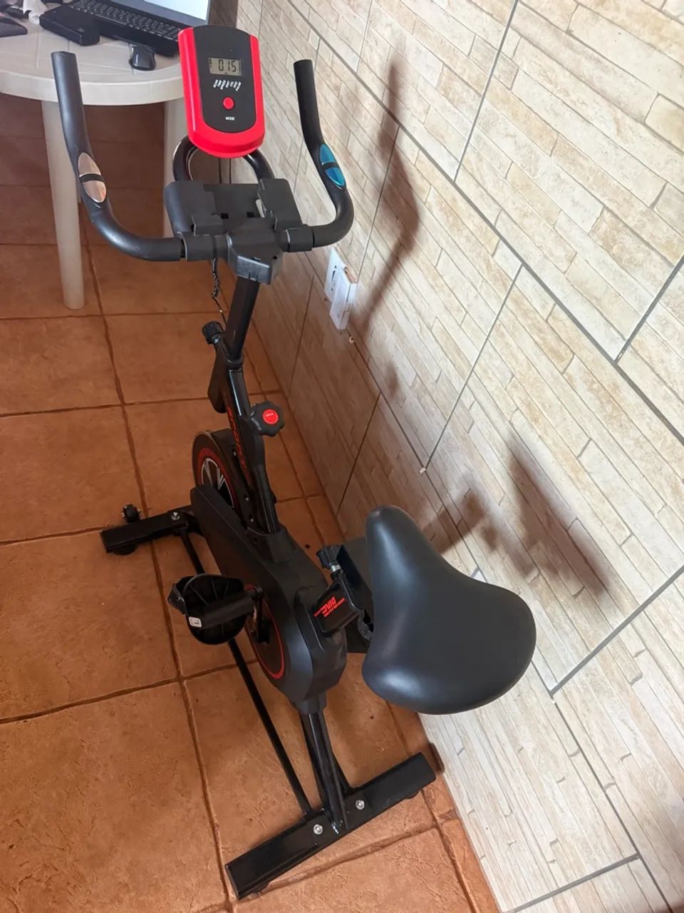Bicicleta ergométrica 8kg - Foto 3