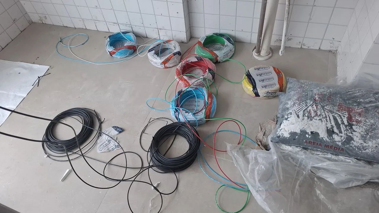 Eletricista  - Foto 2