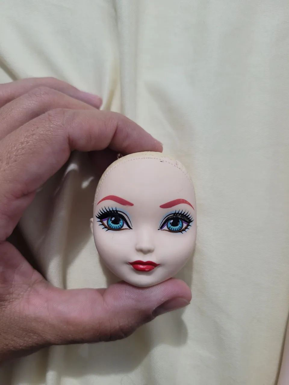 Sucata - Apple White WTW - cabeça pronta para rerrot - Ever After High