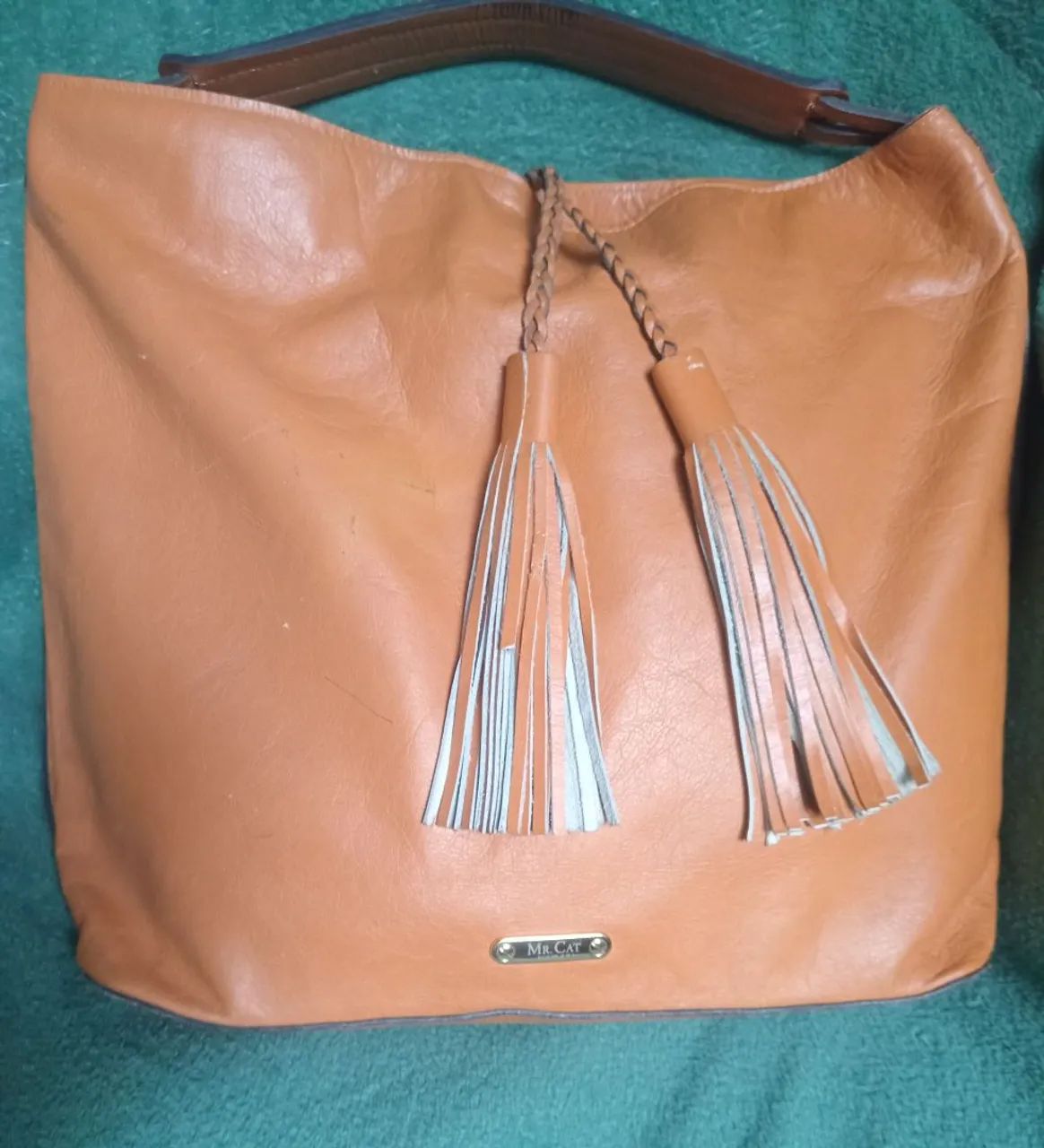 Bolsa Mr.cat woman,couro legítimo caramelo, modelo boho com tassel  - Foto 2