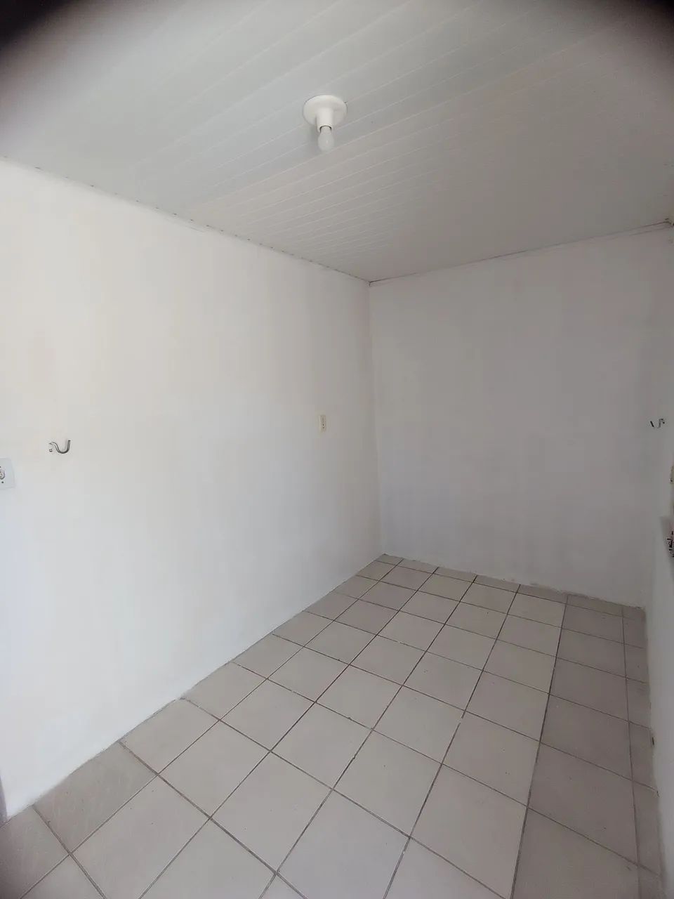 Alugo casa no Lamarão  - Foto 2