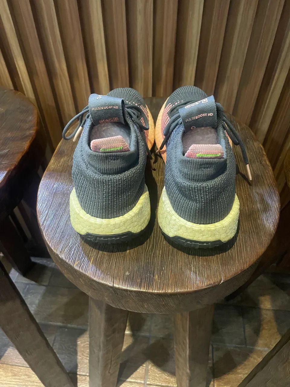 Adidas pulseboost cinza e rosa  - Foto 3