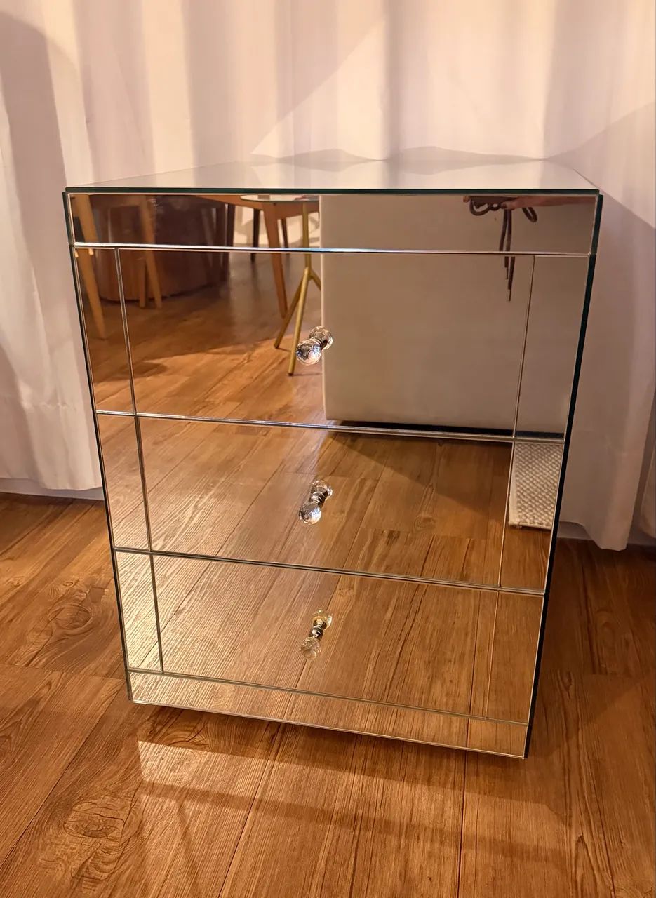 Mesa de cabeceira de espelho  - Foto 2