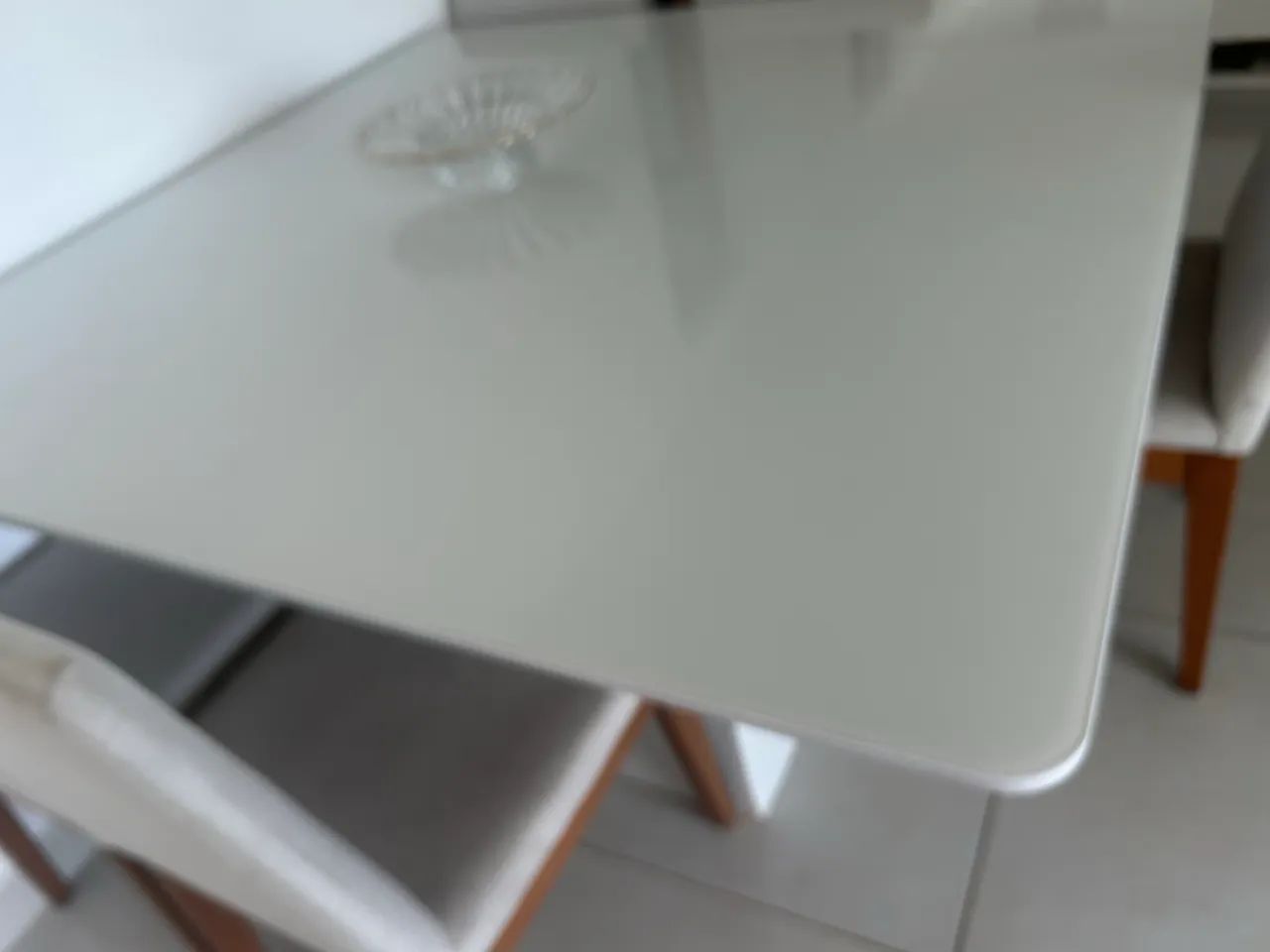 Mesa de Jantar com 6 cadeiras - Foto 4