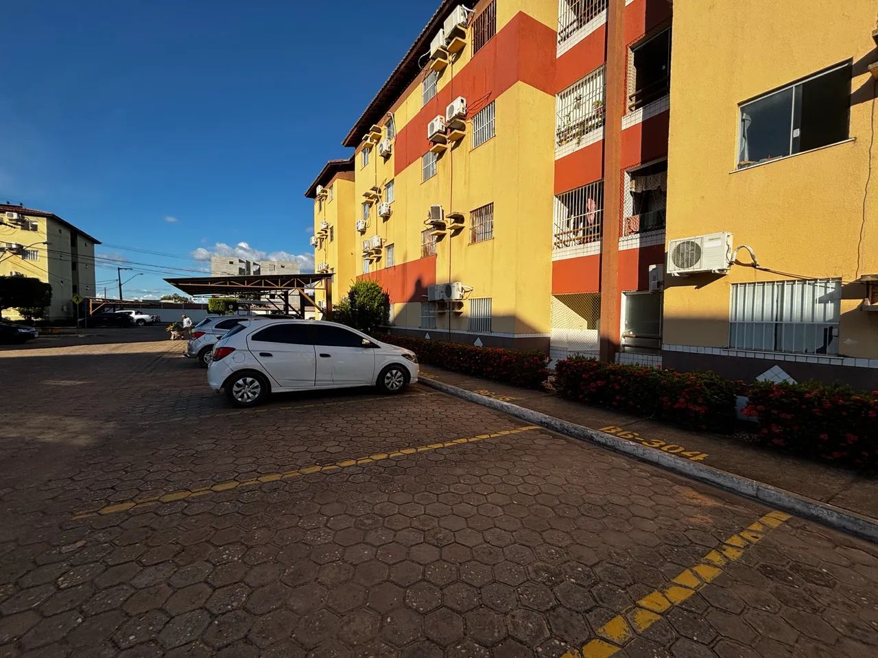 Vendo Apartamento no Livia - Foto 4