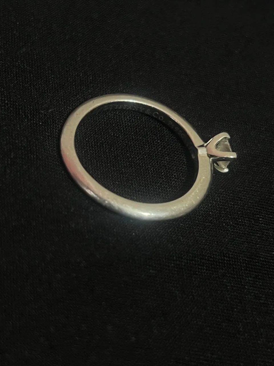 Anel Solitário Tiffany & Co PT950