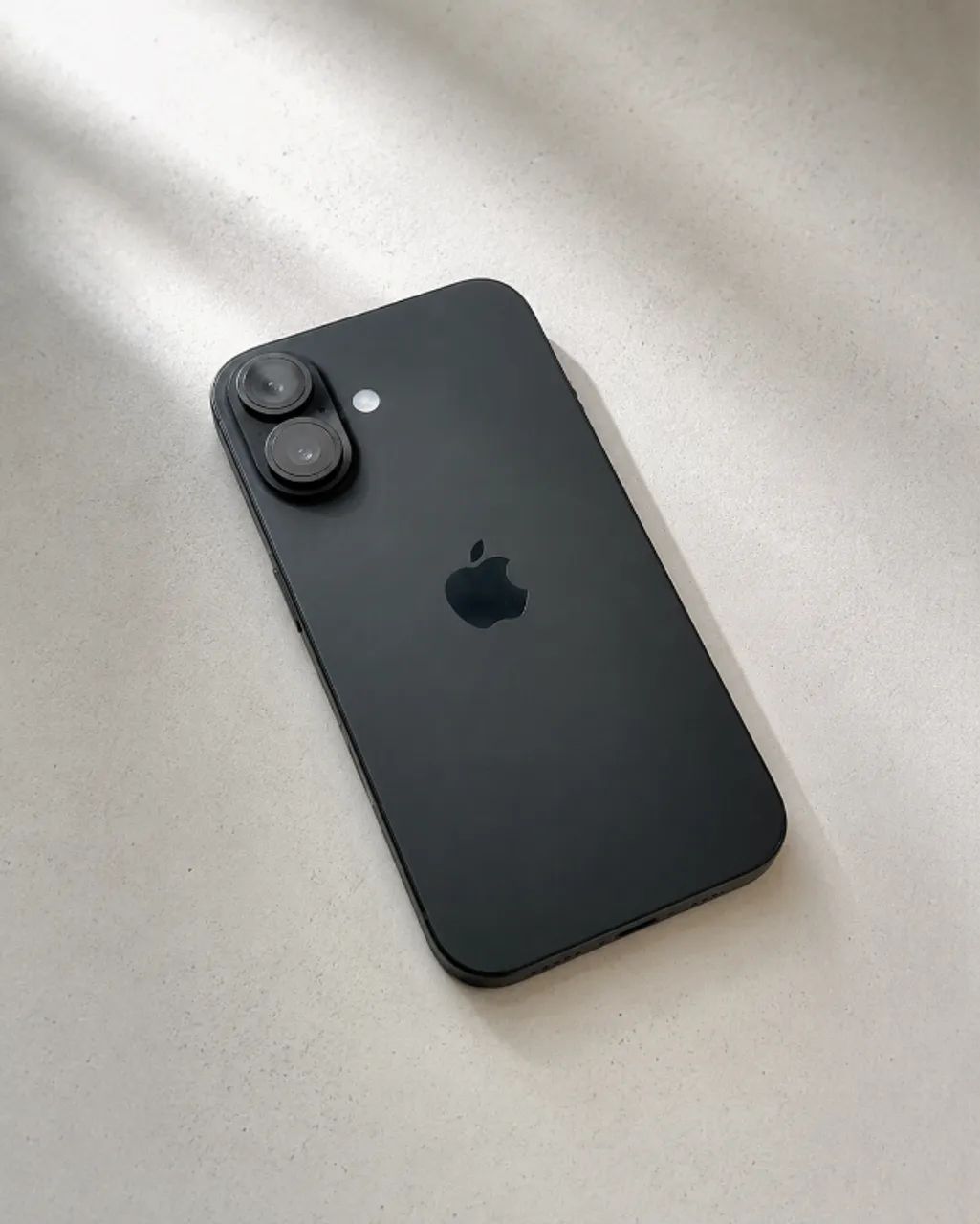 Iphone 16 128GB - Preto - Foto 2