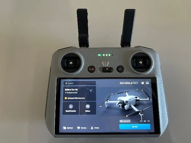 Drone Dji Mini 4 Pro Rc2 Fly More Combo 34m Br Dji043 Cinza - Foto 5
