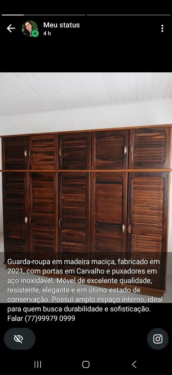 Guarda roupa de madeira 
