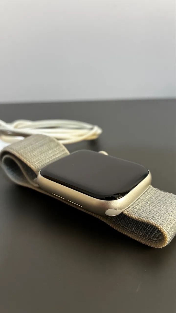 Apple Watch SE 2o geração - Impecável 