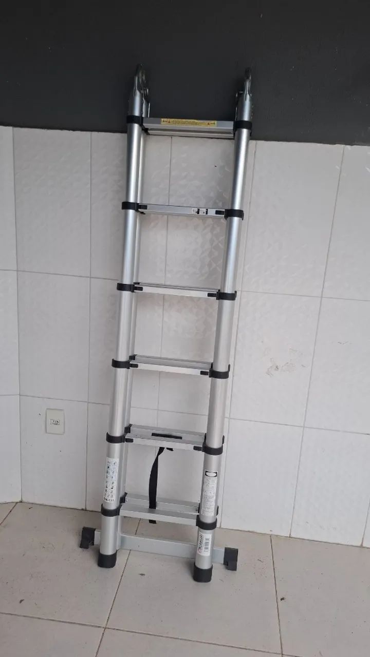 Escada  - Foto 2