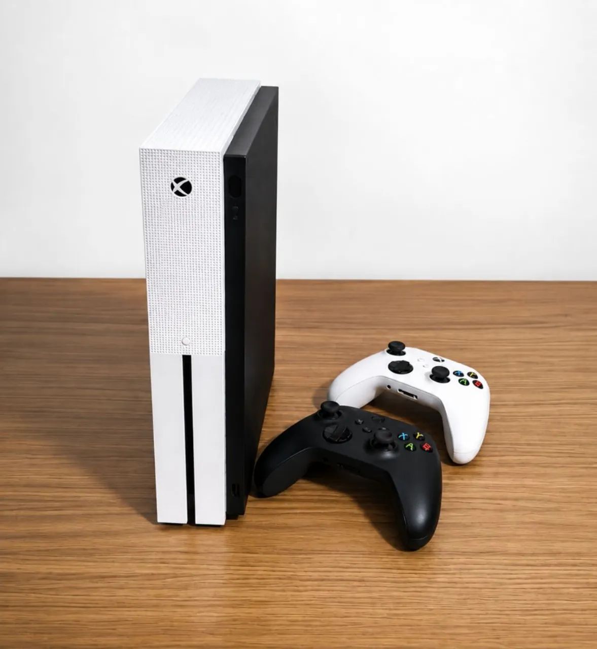 XBOX ONE S 1TB - Foto 2