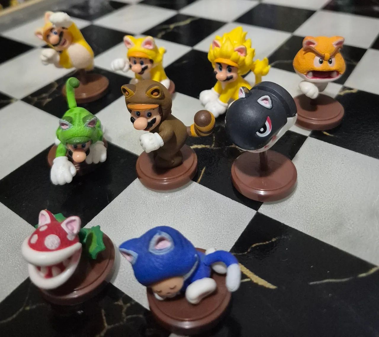 Mario versão Cats Lote Chocoegg furuta - Foto 2