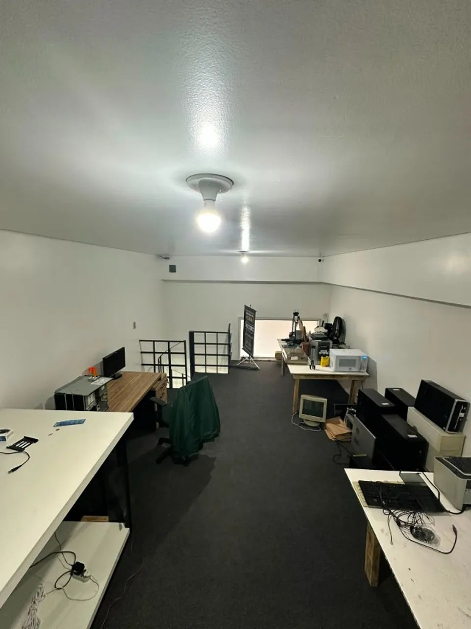 REPASSE DE PONTO COMERCIAL COM MOBILIÁRIO NO CENTRO DE CURITIBA - Foto 4