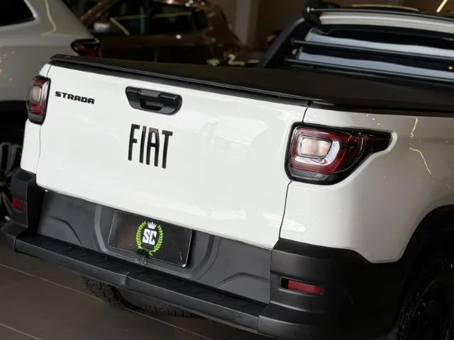 Fiat Strada Endurance 1.4 Flex 8V CS Plus 2023 - Foto 4