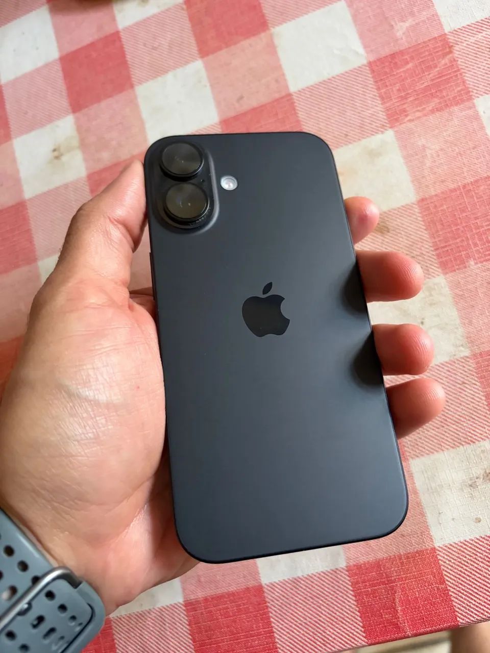 iPhone 16 256GB 2 Meses de Uso 