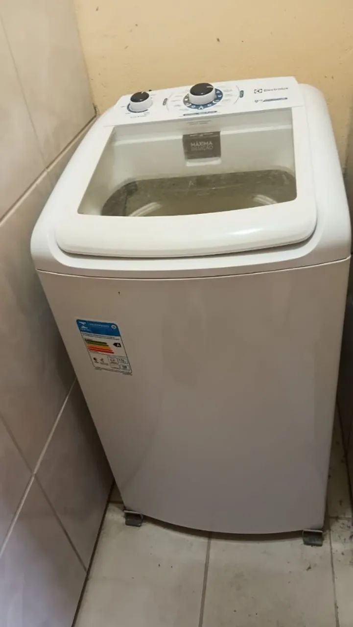 Máquina de lavar Eletrolux nova 9kilos