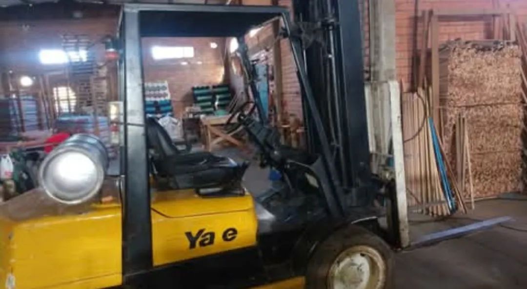 Empilhadeira yale - Foto 4