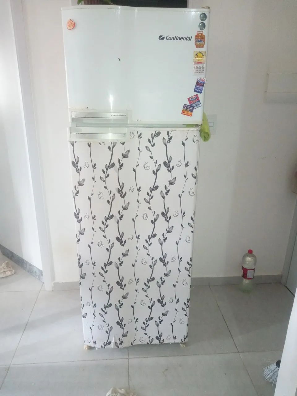 Geladeira continental 