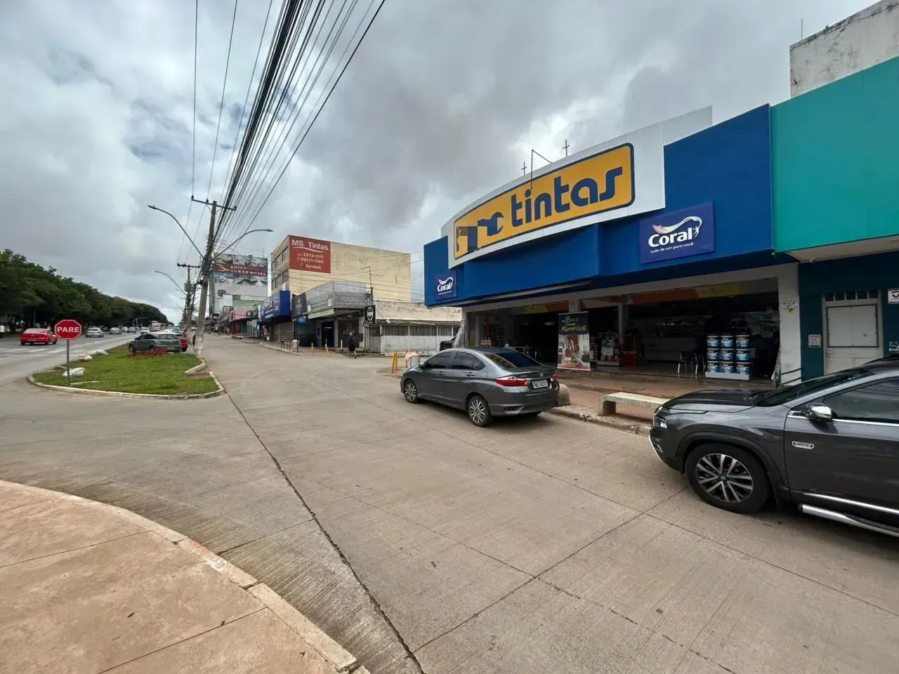 OPORTUNIDADE: GALPÃO CORMECIAL NA QNN 18 - Foto 2