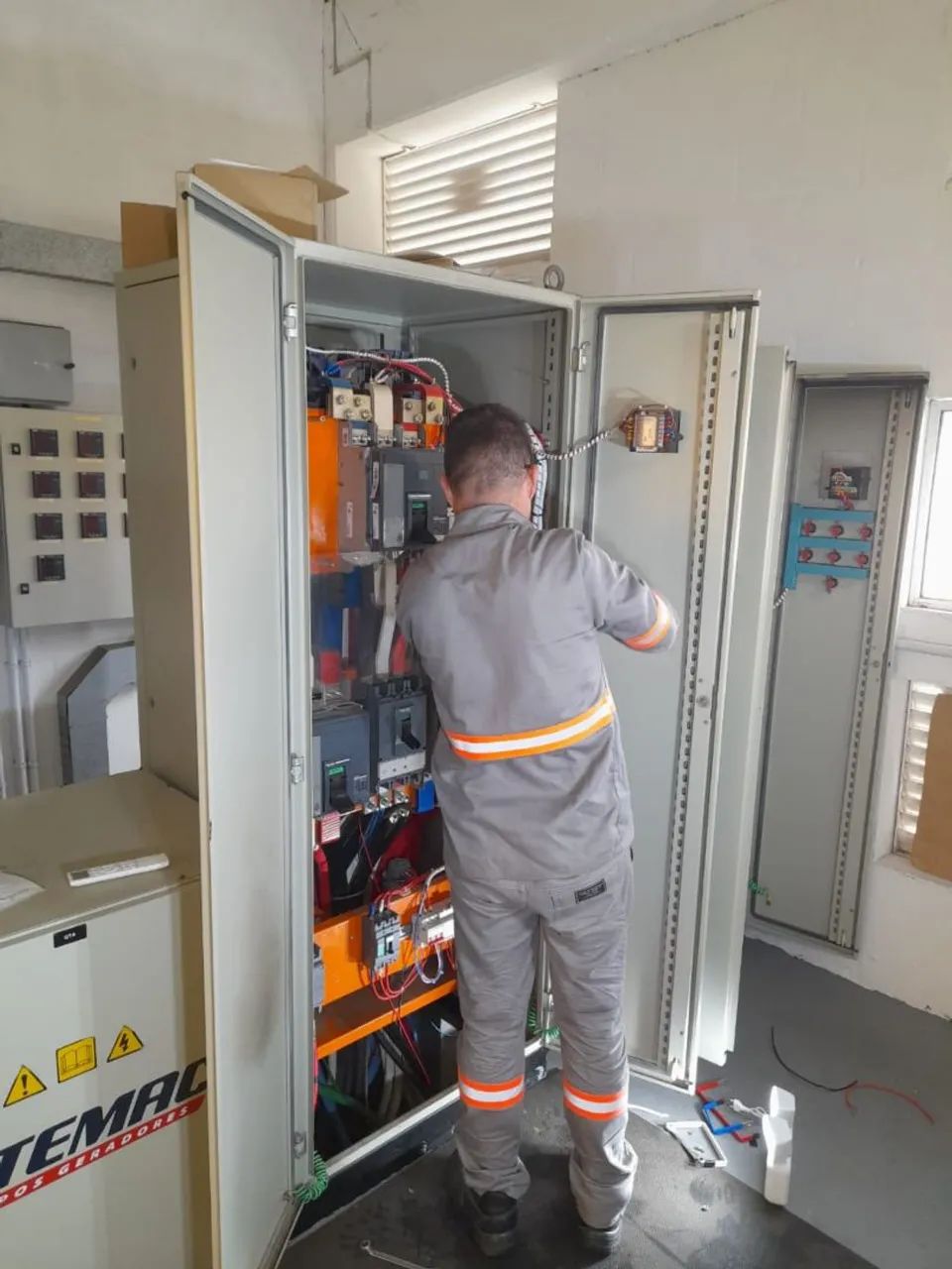 Eletricista técnico da Trindade  - Foto 4