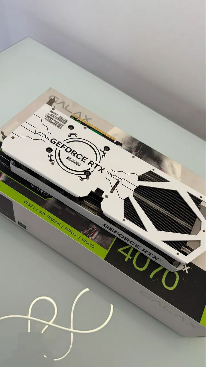 Placa de Vídeo NVIDIA RTX 4070 12GB Galax White - Foto 2