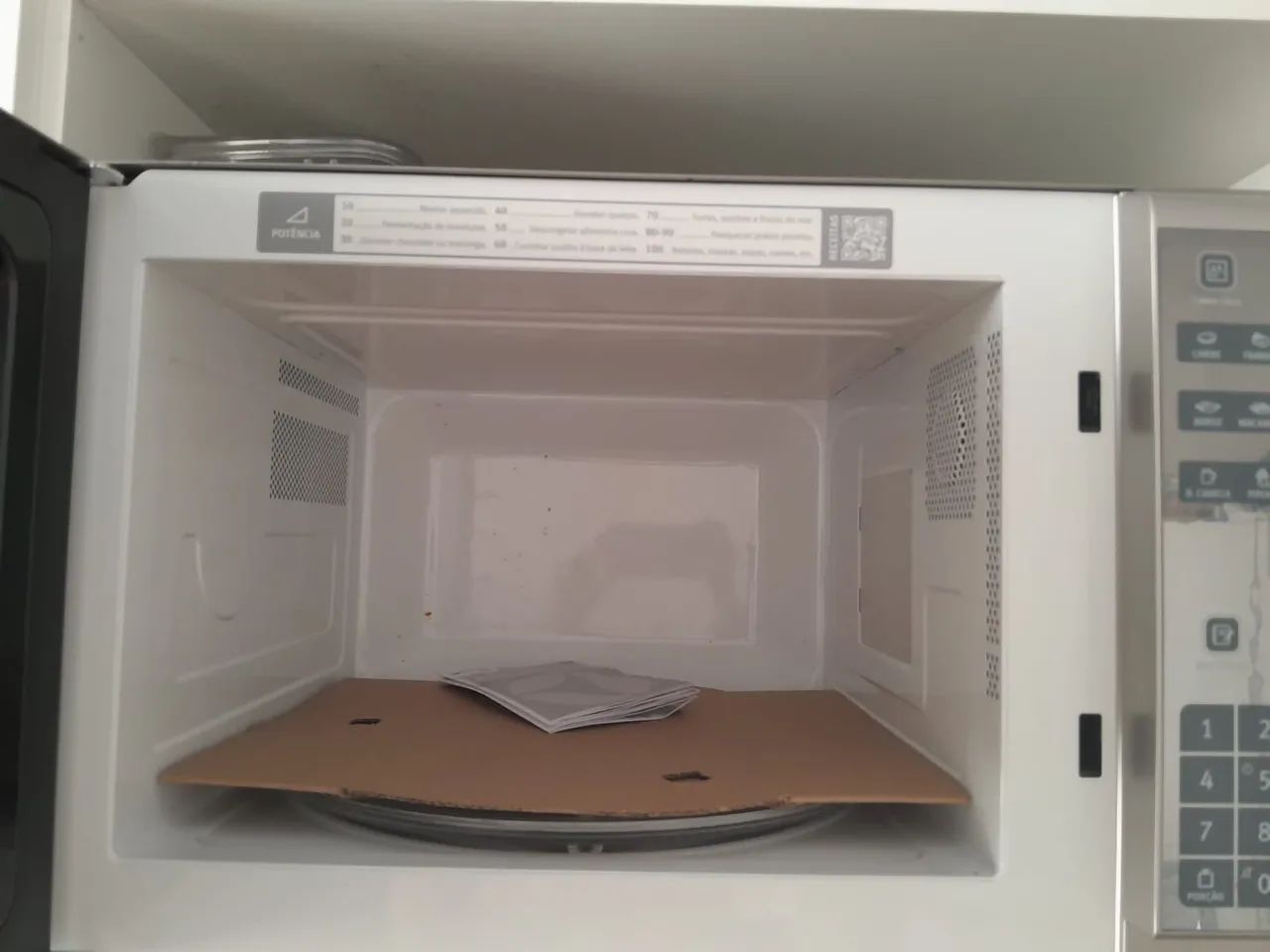 Microondas Electrolux - 31L - Foto 2