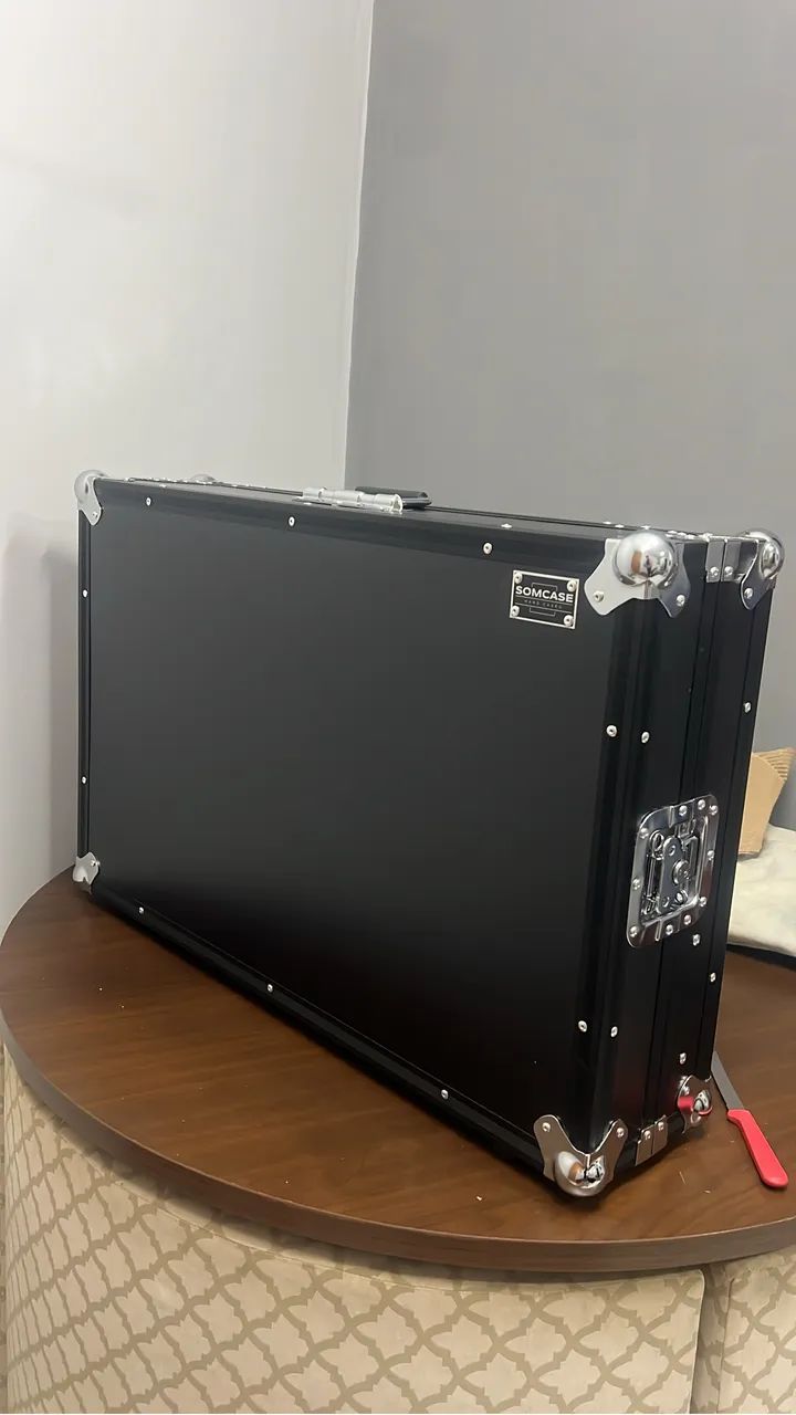 VENDO CASE DE CONTROLADORA  - Foto 2