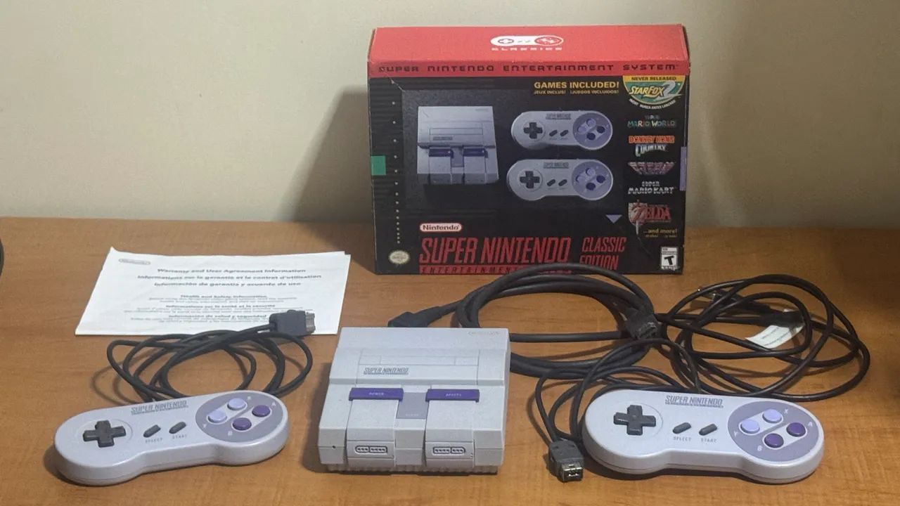 Super Nintendo Classic Mini 