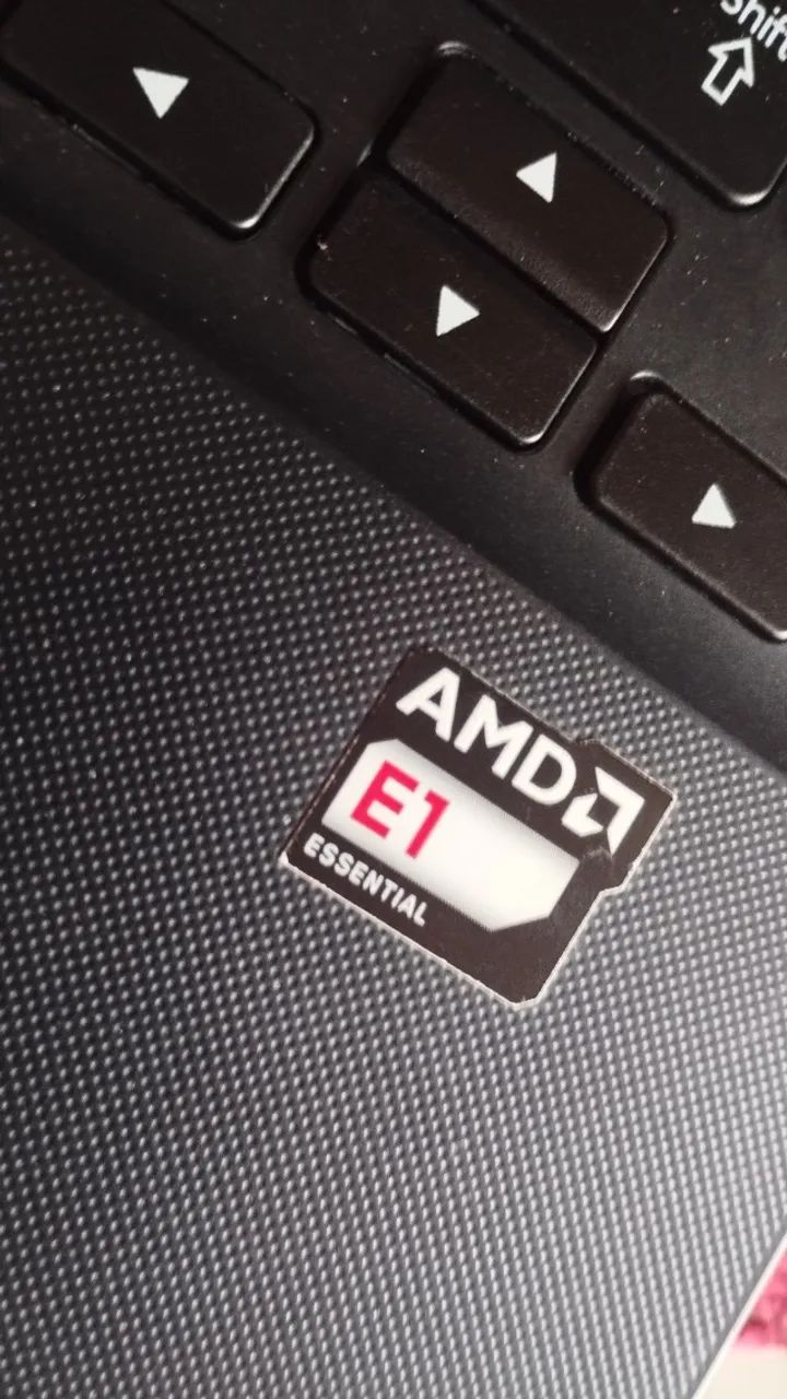Notbook Samsung AMD E171  14P/ SSD 120 e 8 gigas - Foto 2
