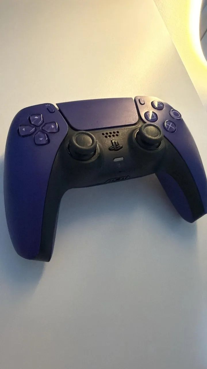 PS5 Fat com leitor + 2 controles DualSense - seminovo - Foto 5