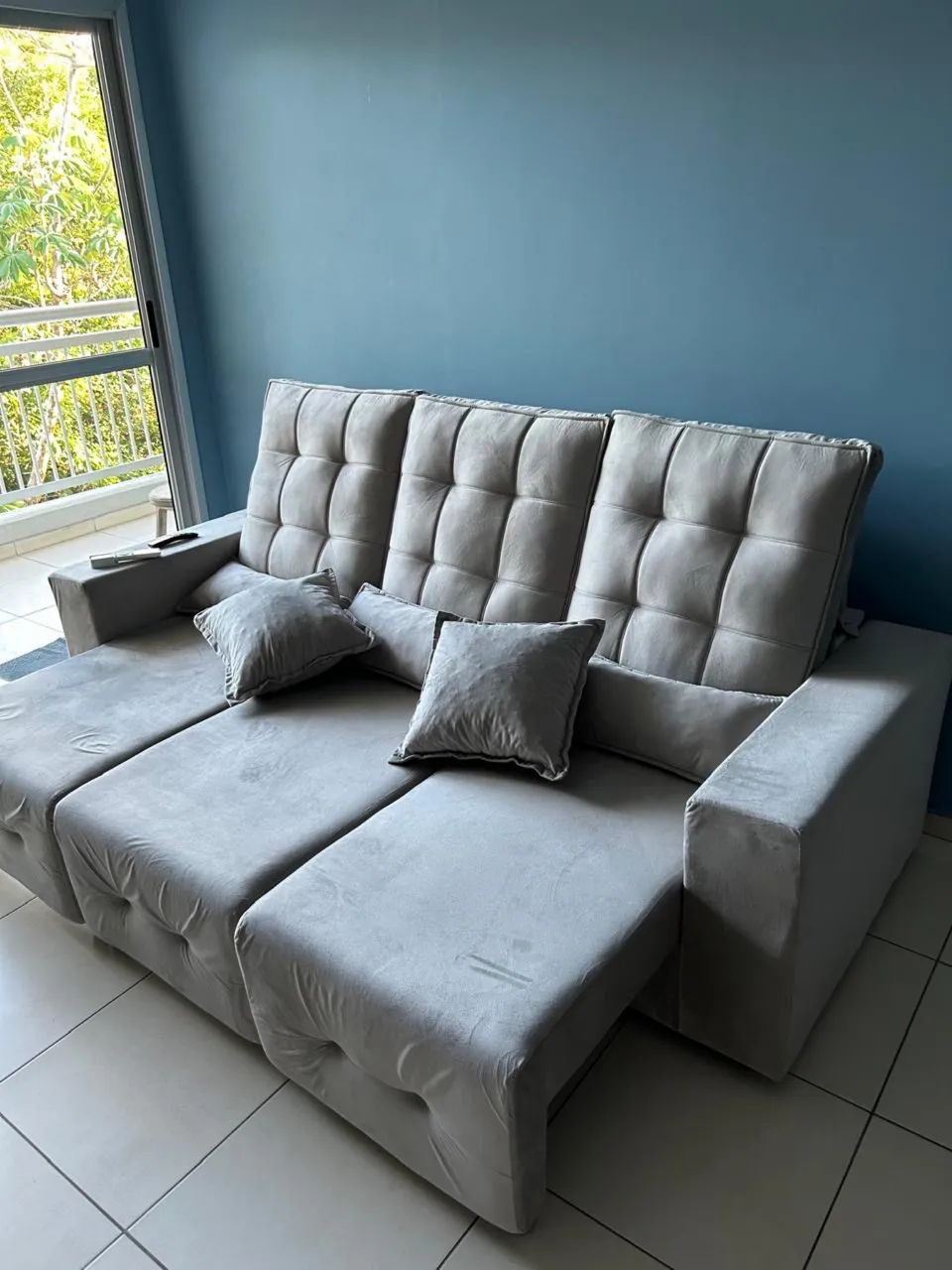 Vendo sofá 3 lugares retrátil e reclinável