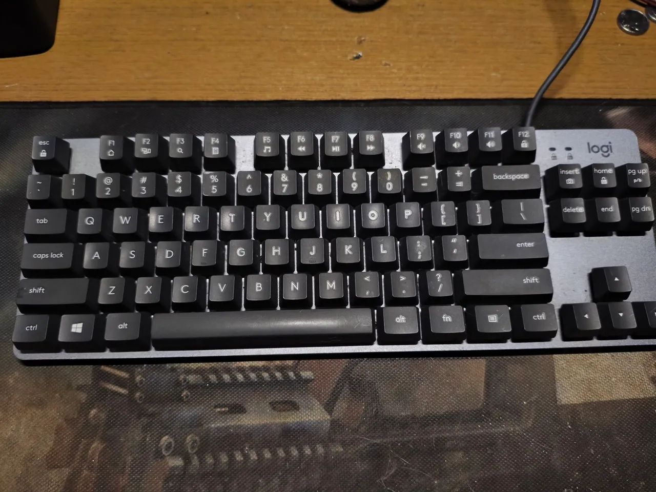 Teclado Logitech K835 TKL