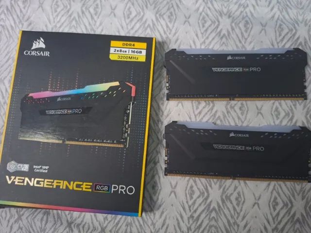 memoria ram dd4 corsair vegeance pro 