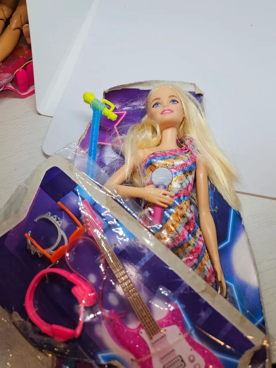 Barbie cantora Malibu - Foto 2