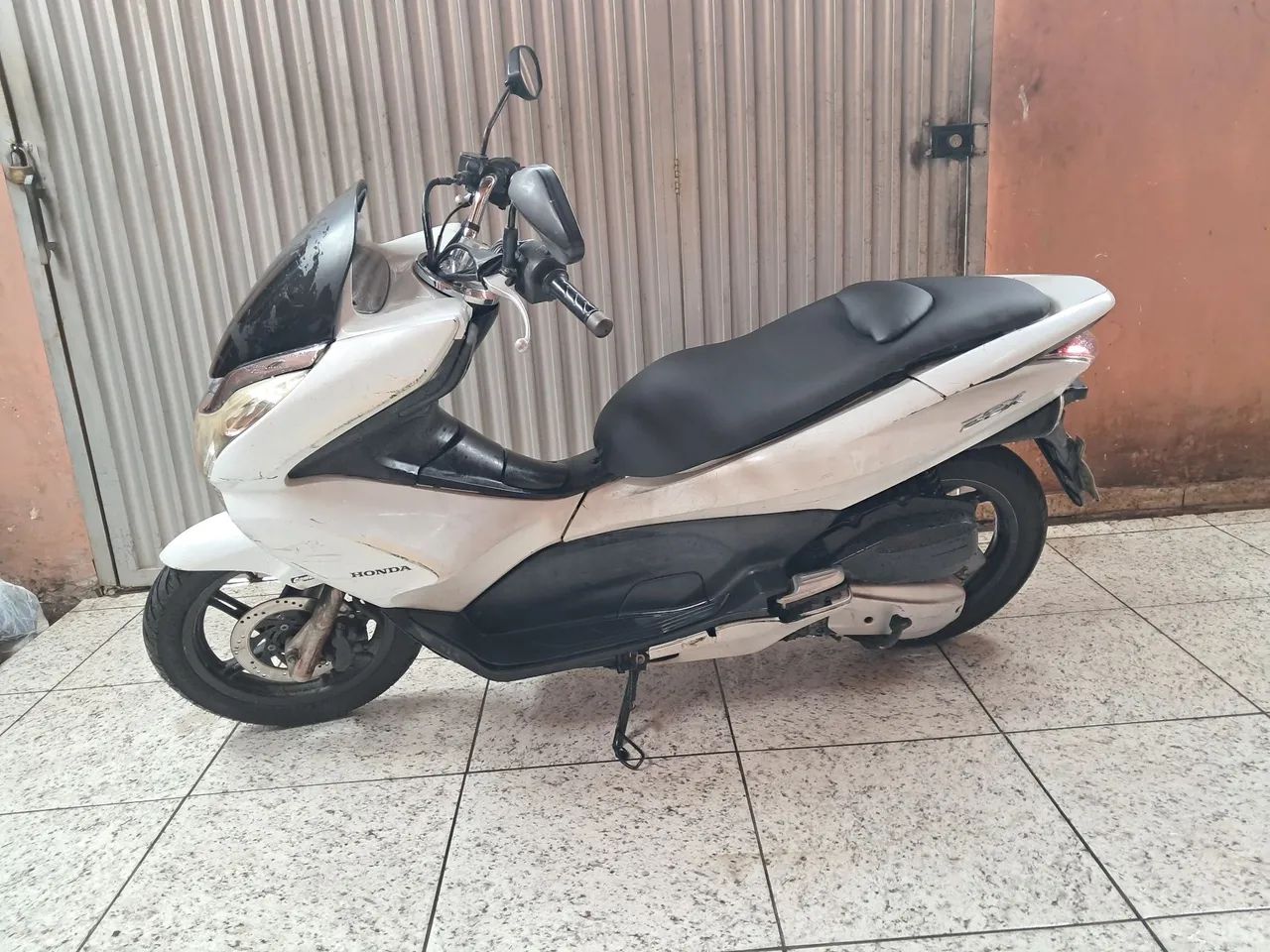 Motos Honda PCX 2013 no Brasil